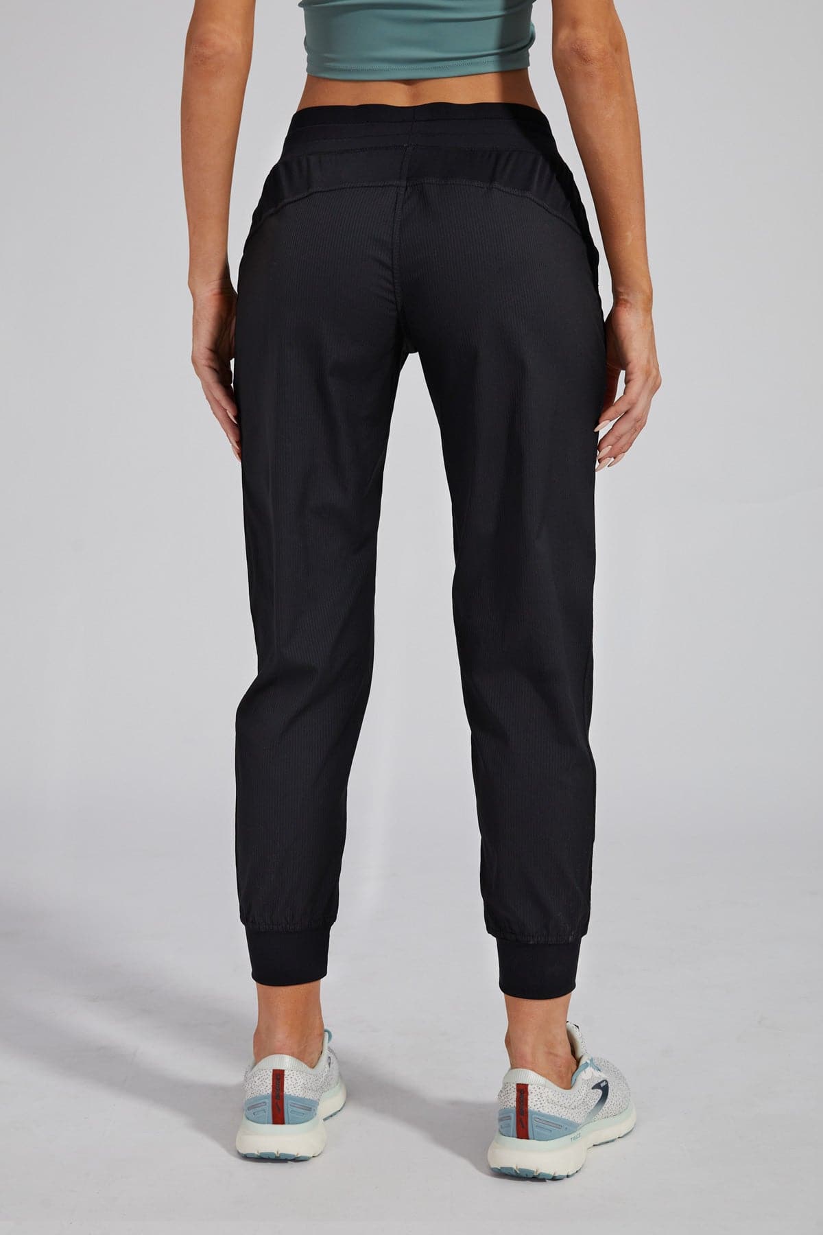 Viva Keep Moving Track Jogger-Pollypark